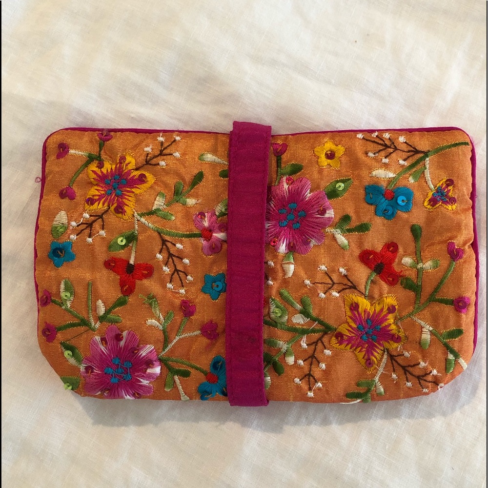 Indian Silk Embroidered Jewelry Pouch